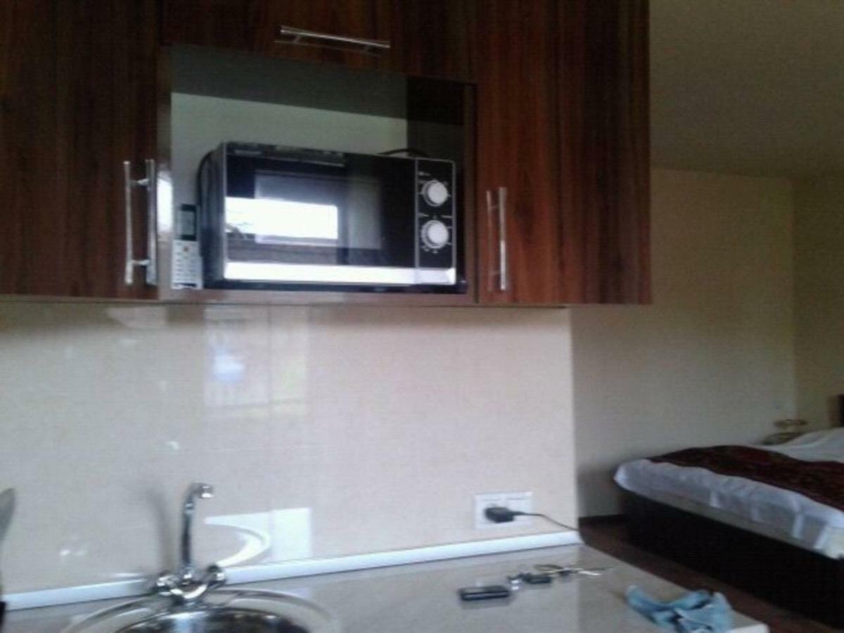Apartmán Напротив Спортивно-Концертного Комплекса Jerevan Exteriér fotografie
